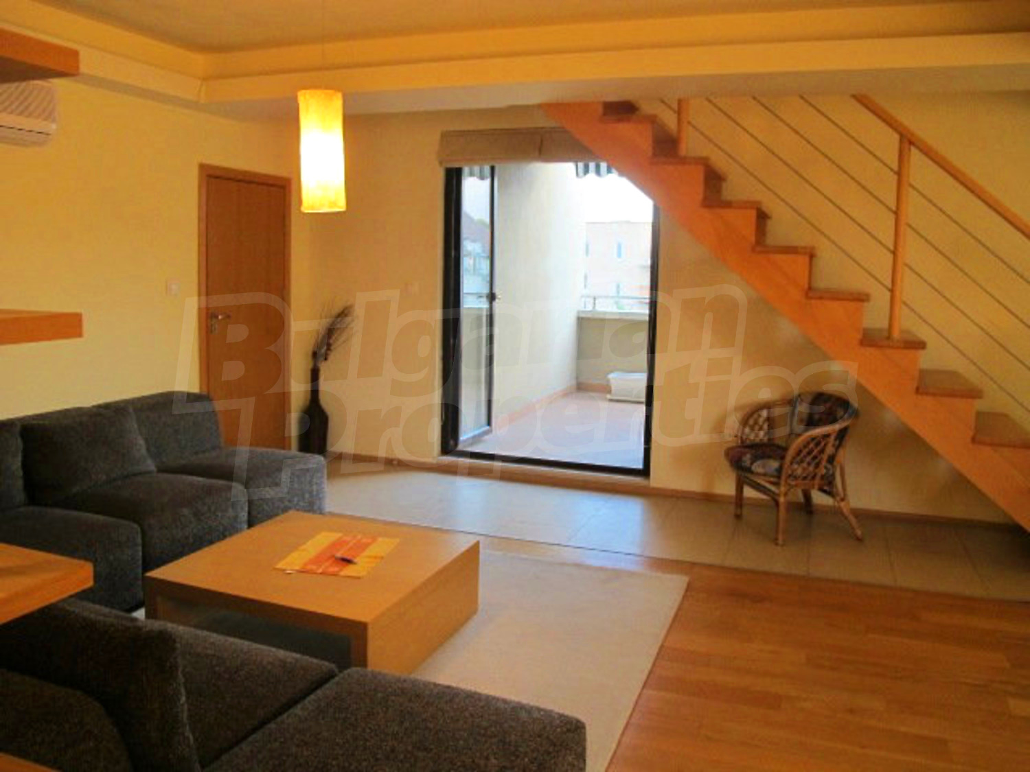 Gallery Picture 12