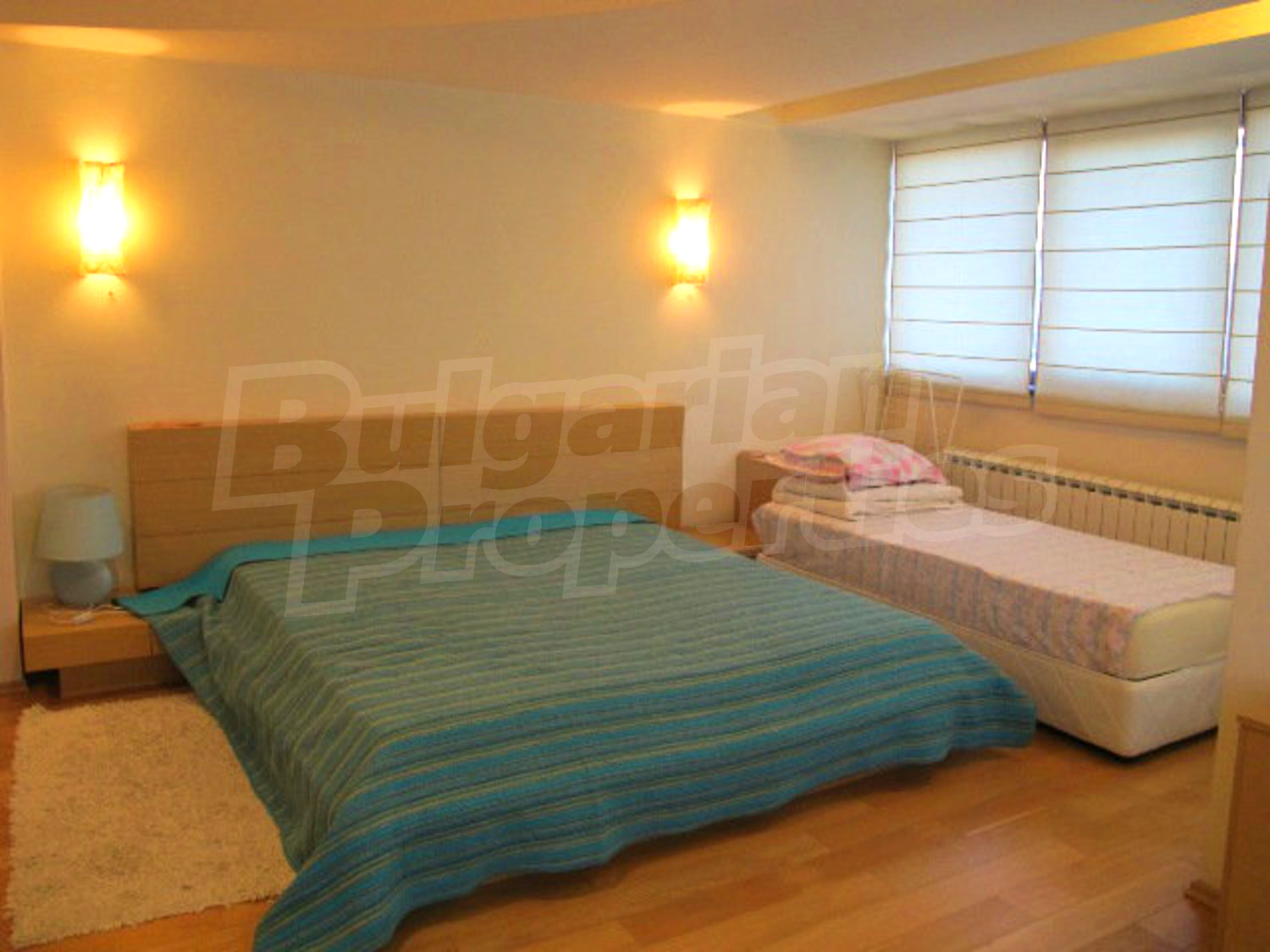 Gallery Picture 19