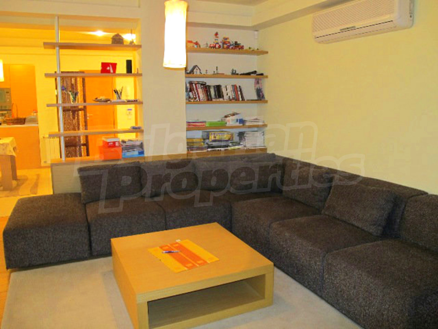 Gallery Picture 2