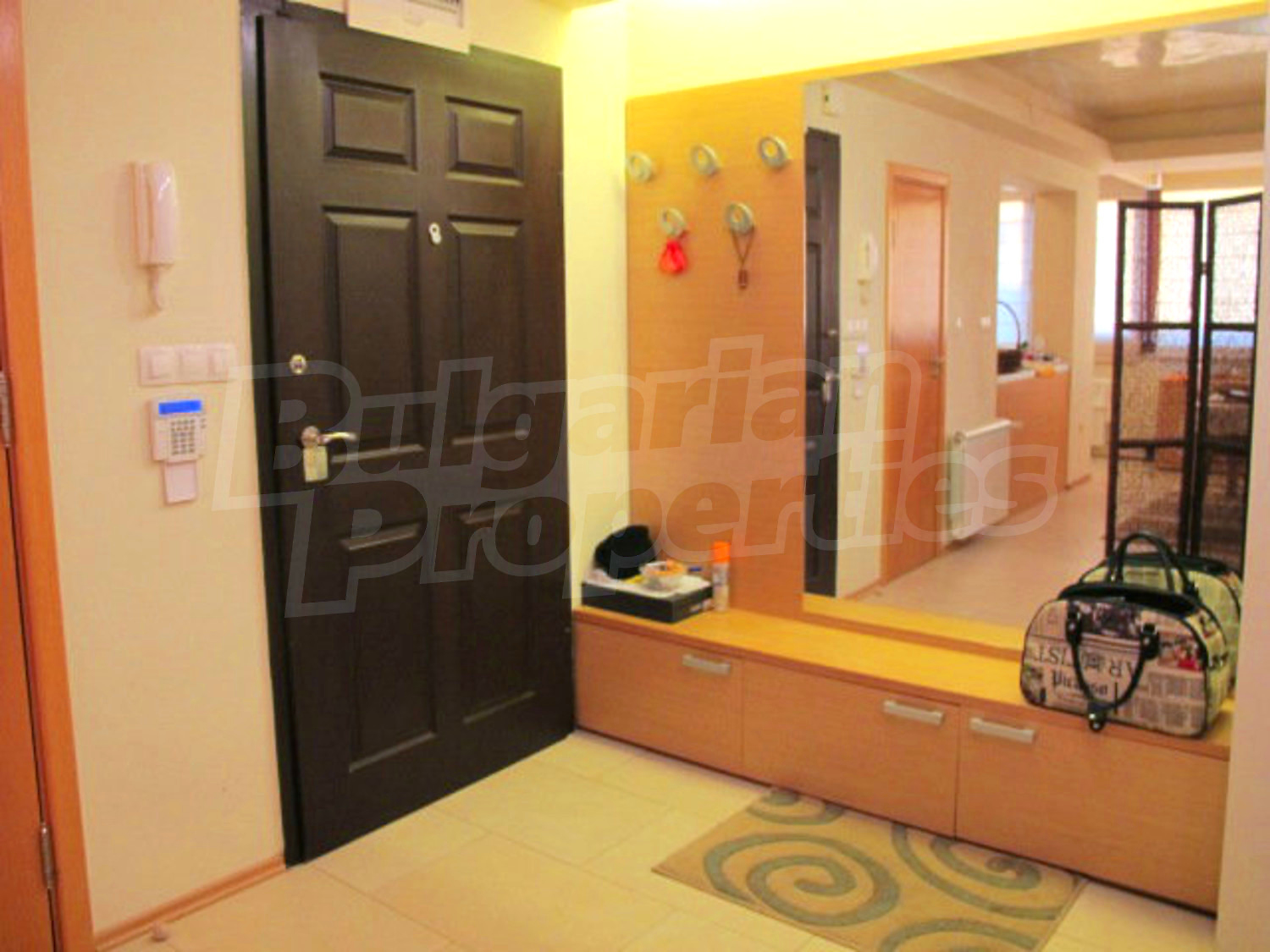 Gallery Picture 5