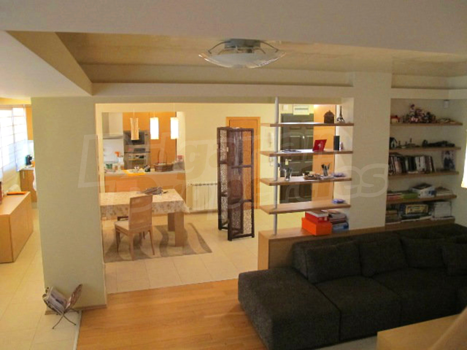 Gallery Picture 7