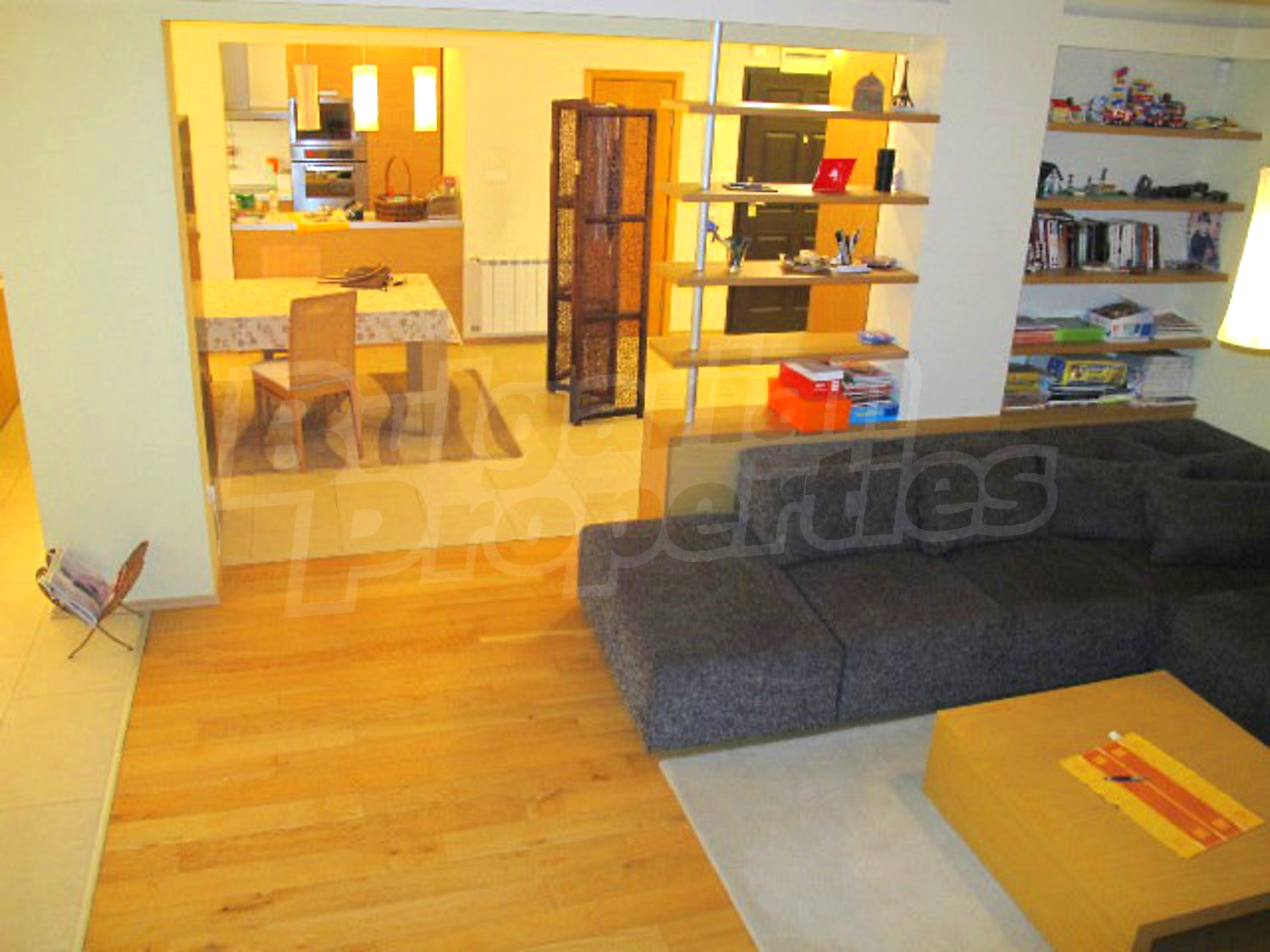 Gallery Picture 8