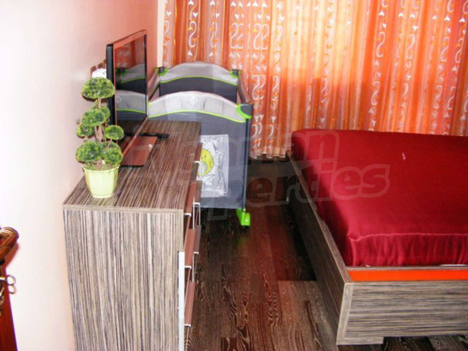 Gallery Picture 30