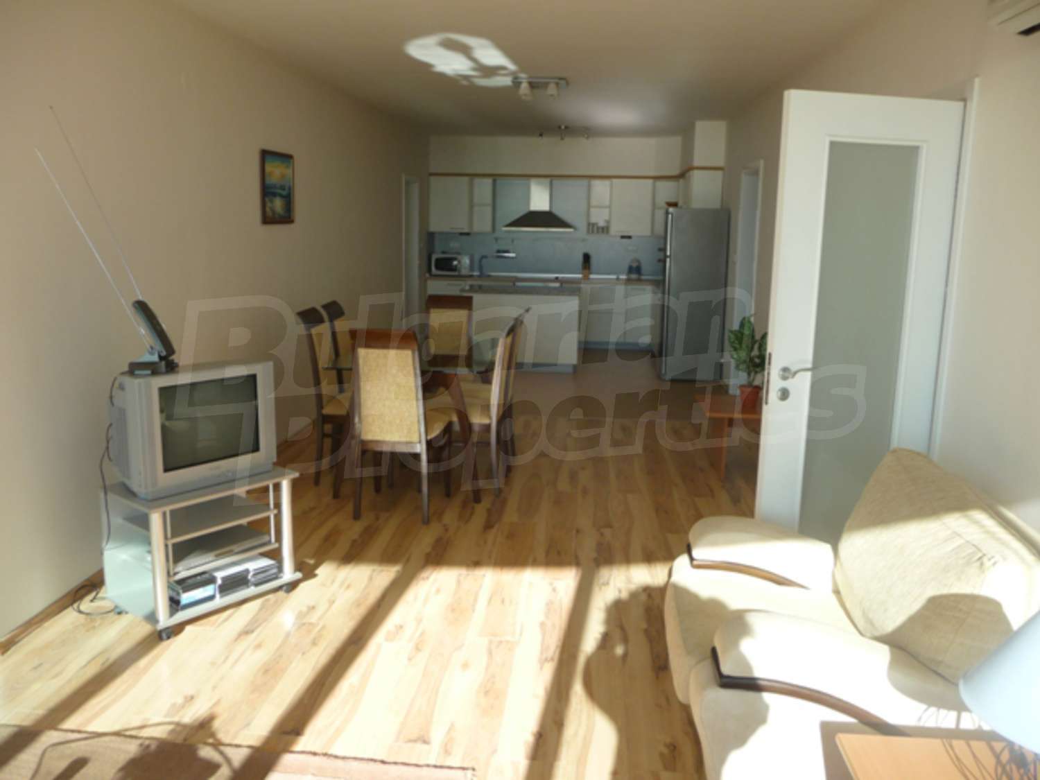 Gallery Picture 4