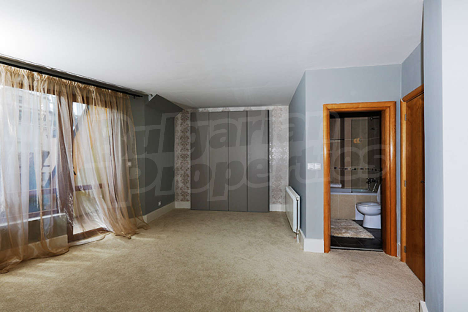 Gallery Picture 14