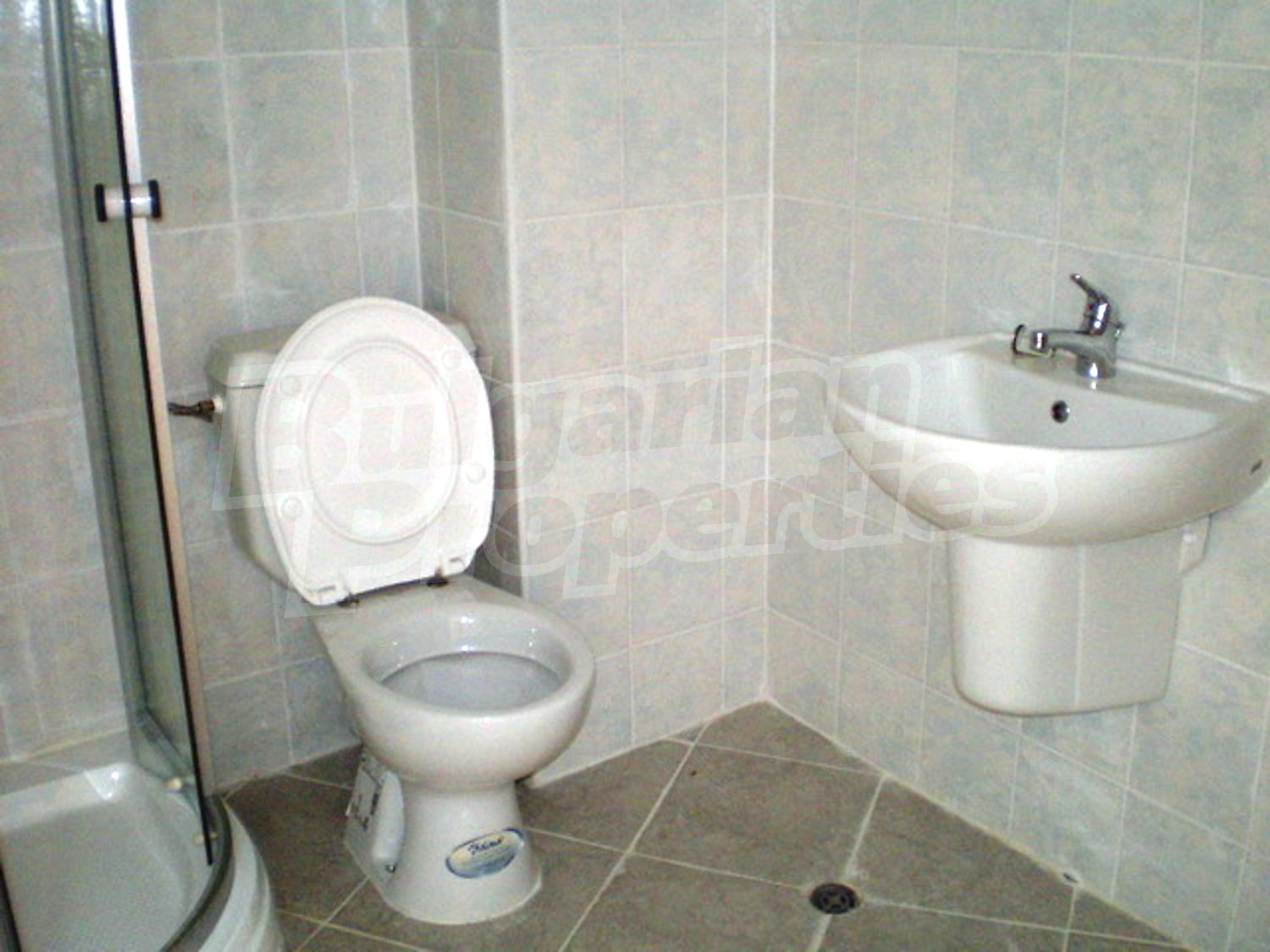 Gallery Picture 19