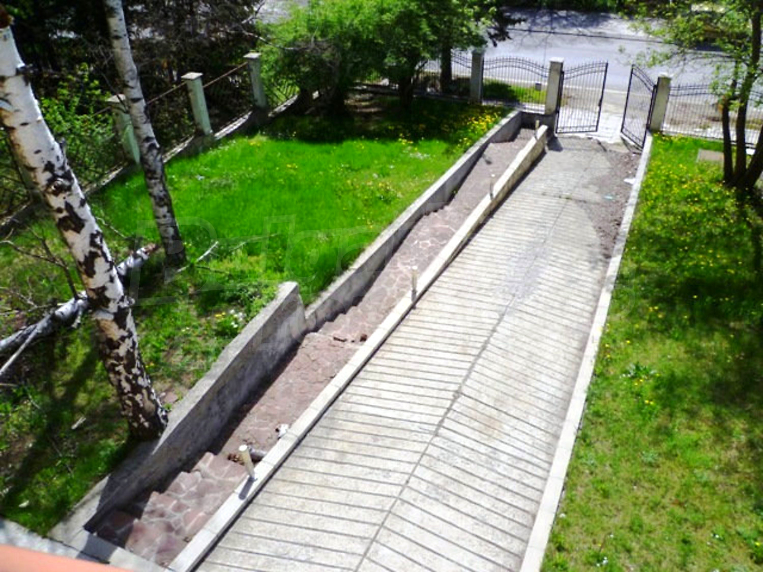 Gallery Picture 32