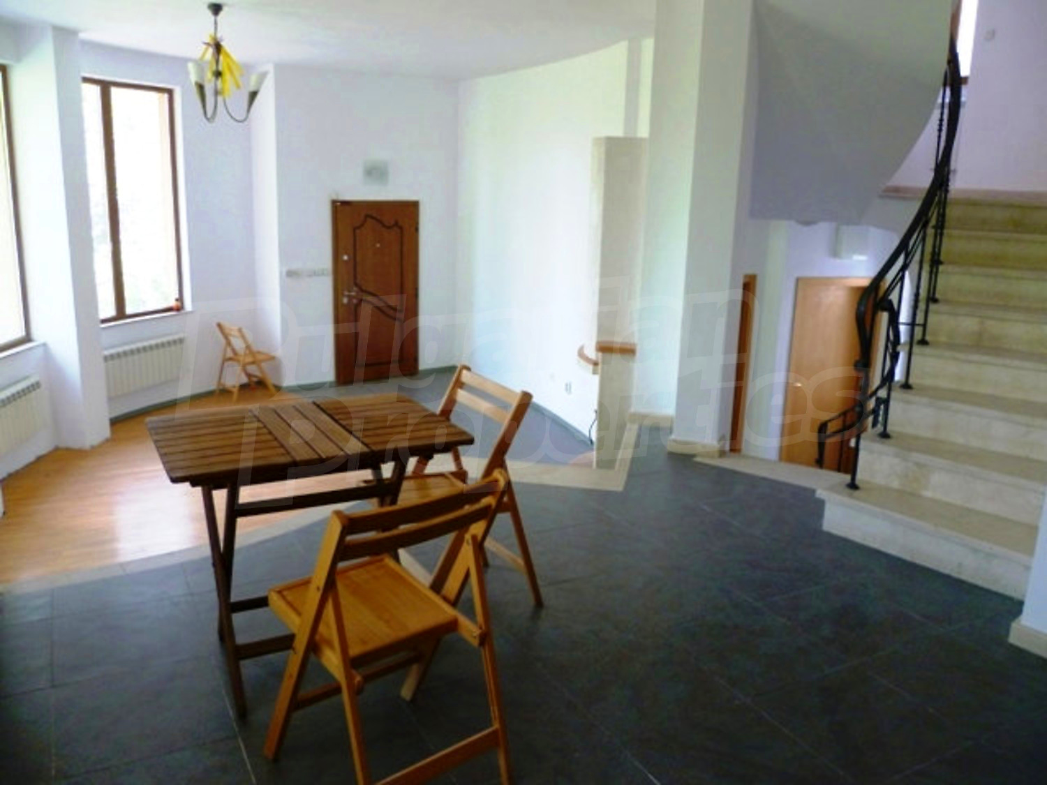 Gallery Picture 5