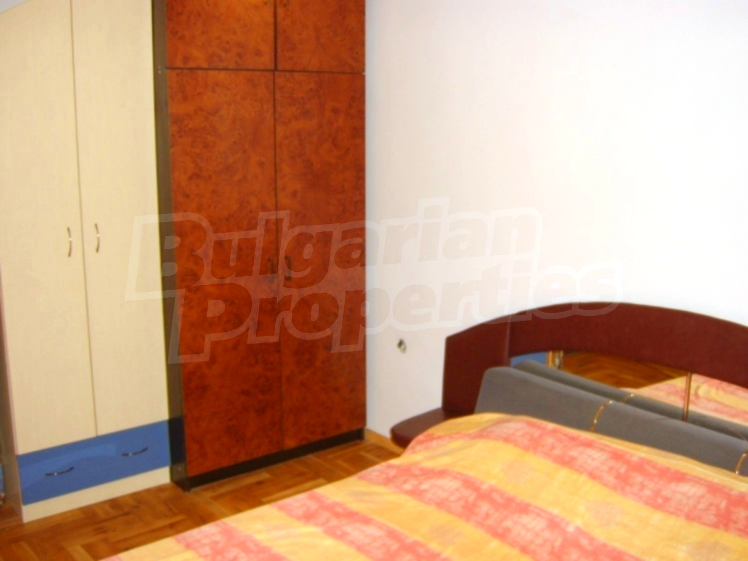 Gallery Picture 13