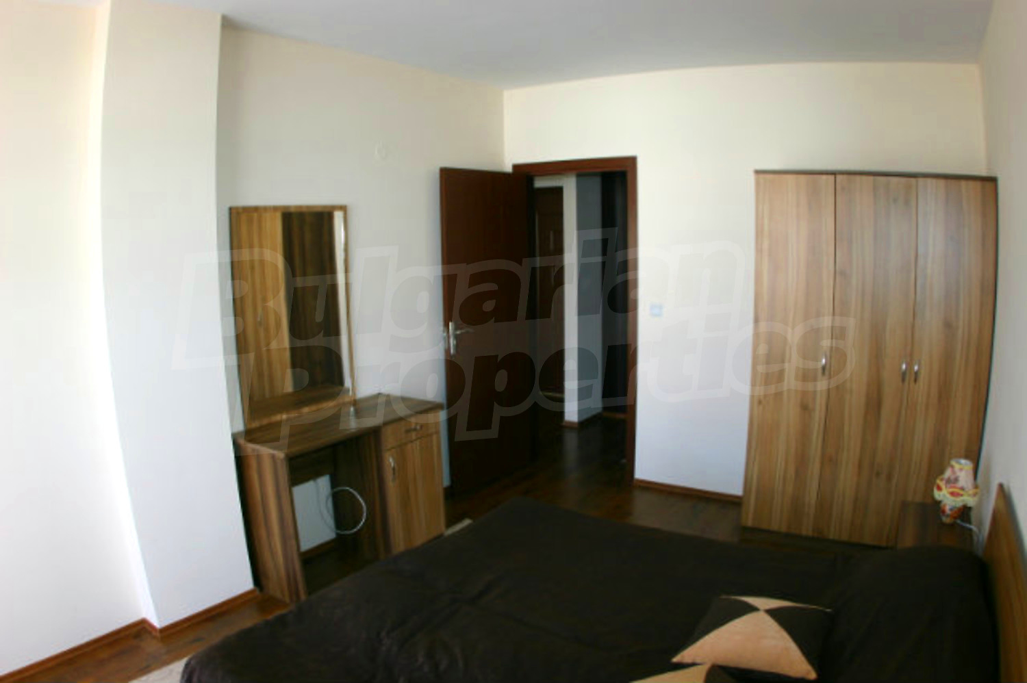 Gallery Picture 12