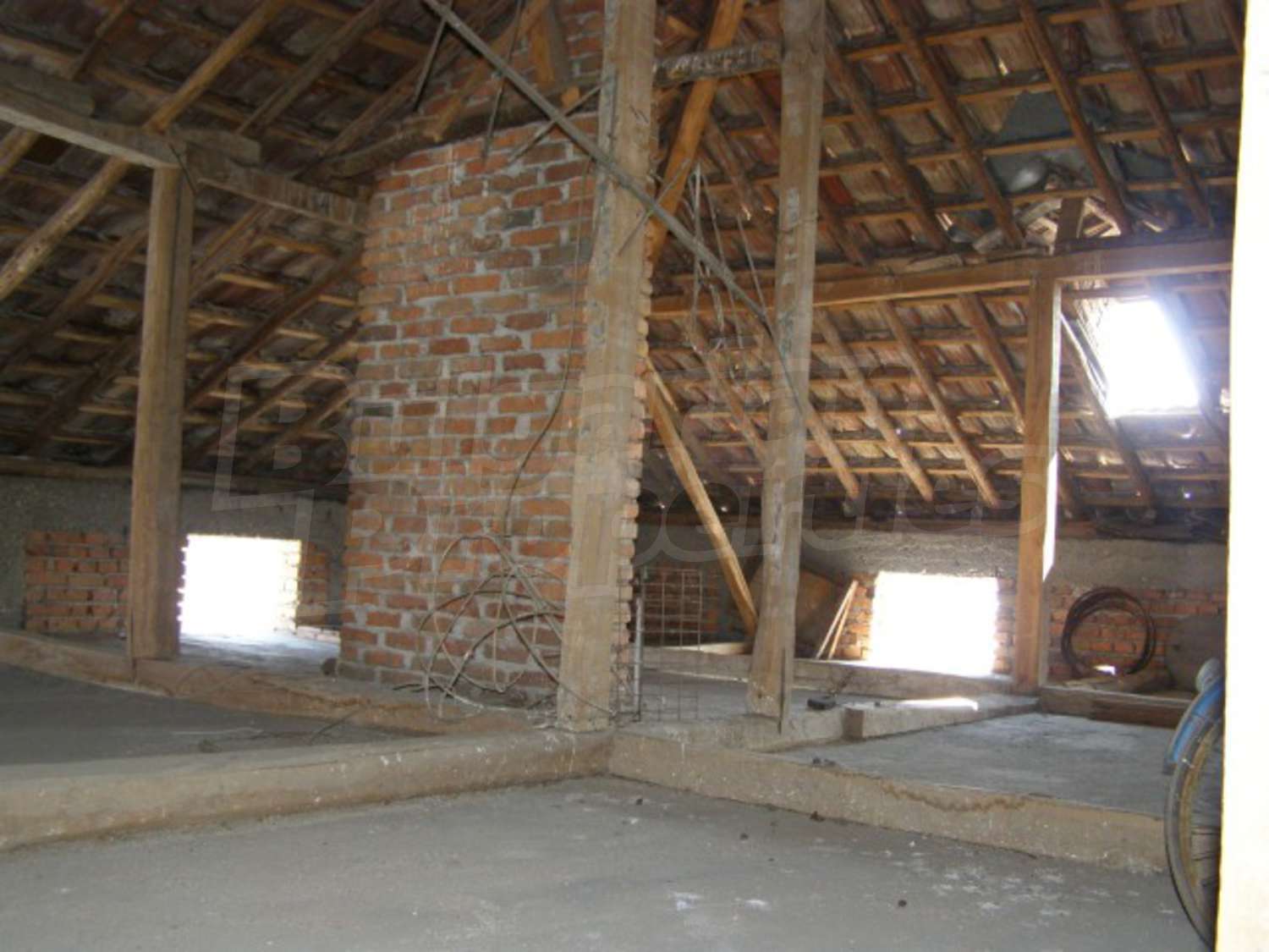 Gallery Picture 16