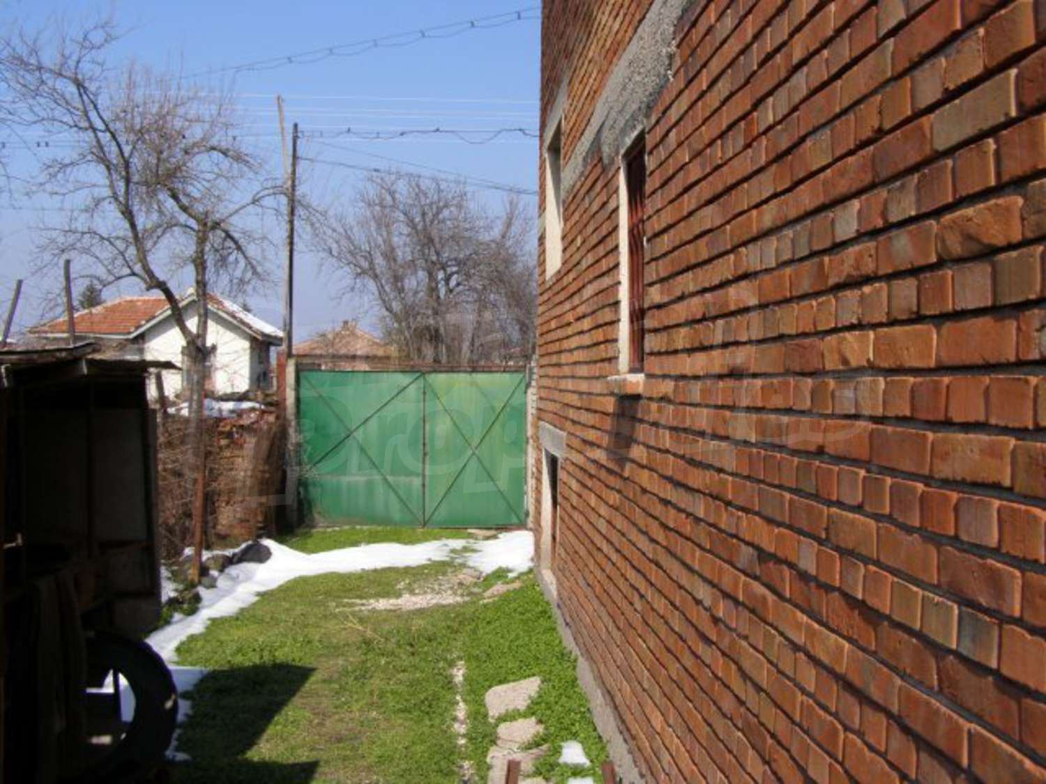 Gallery Picture 24