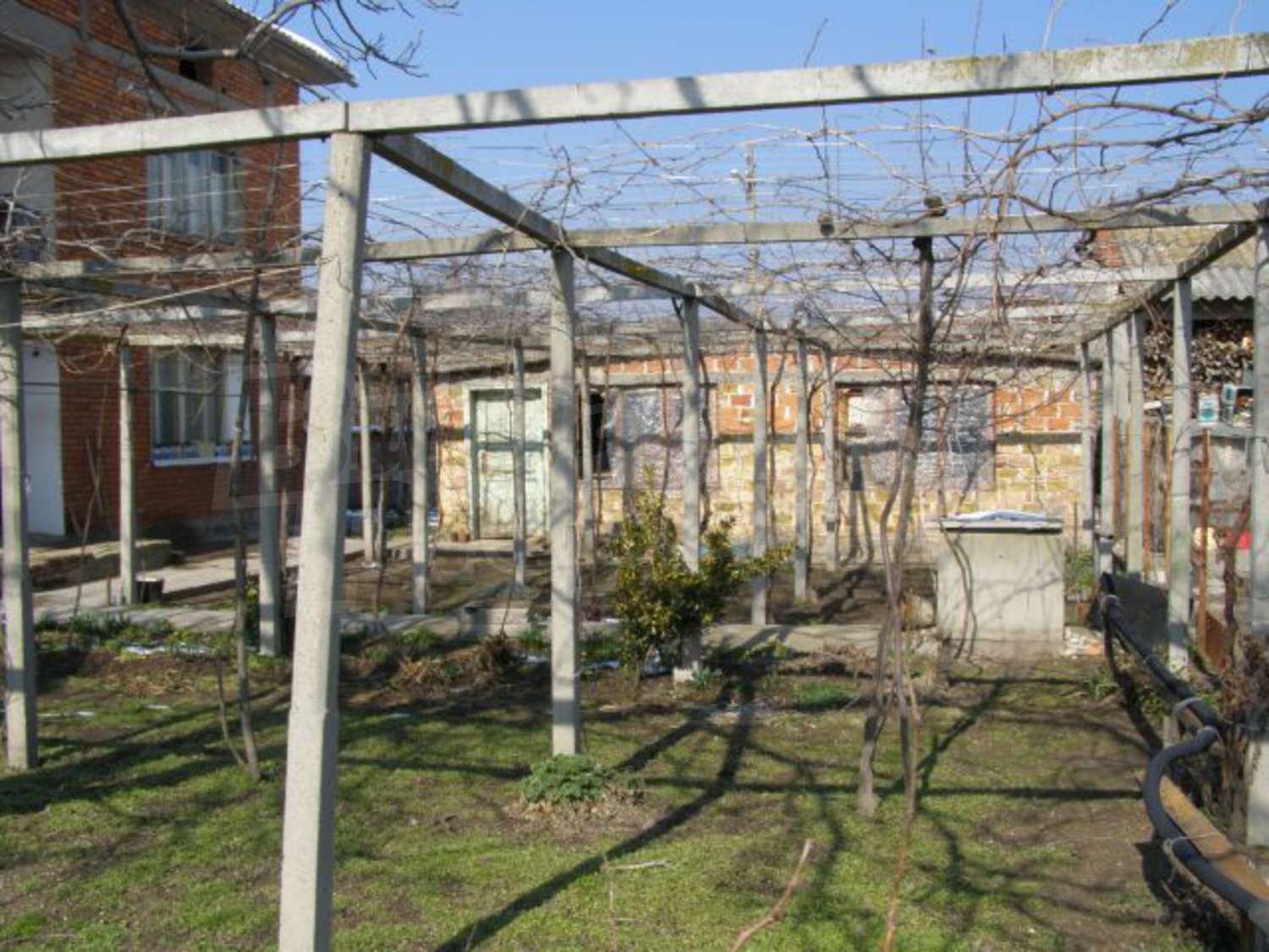 Gallery Picture 32