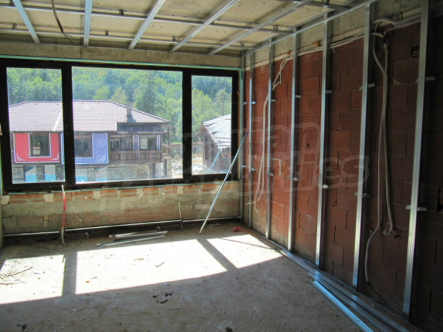 Gallery Picture 10