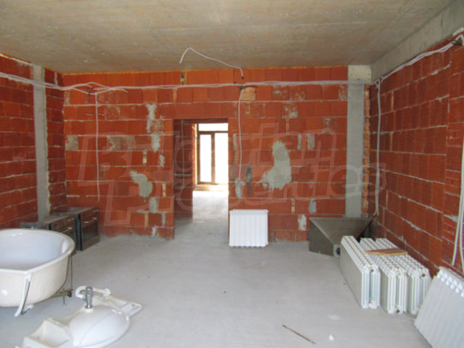 Gallery Picture 15