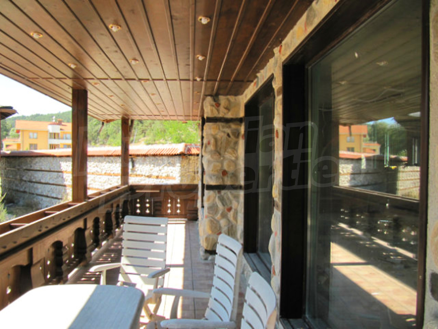 Gallery Picture 38