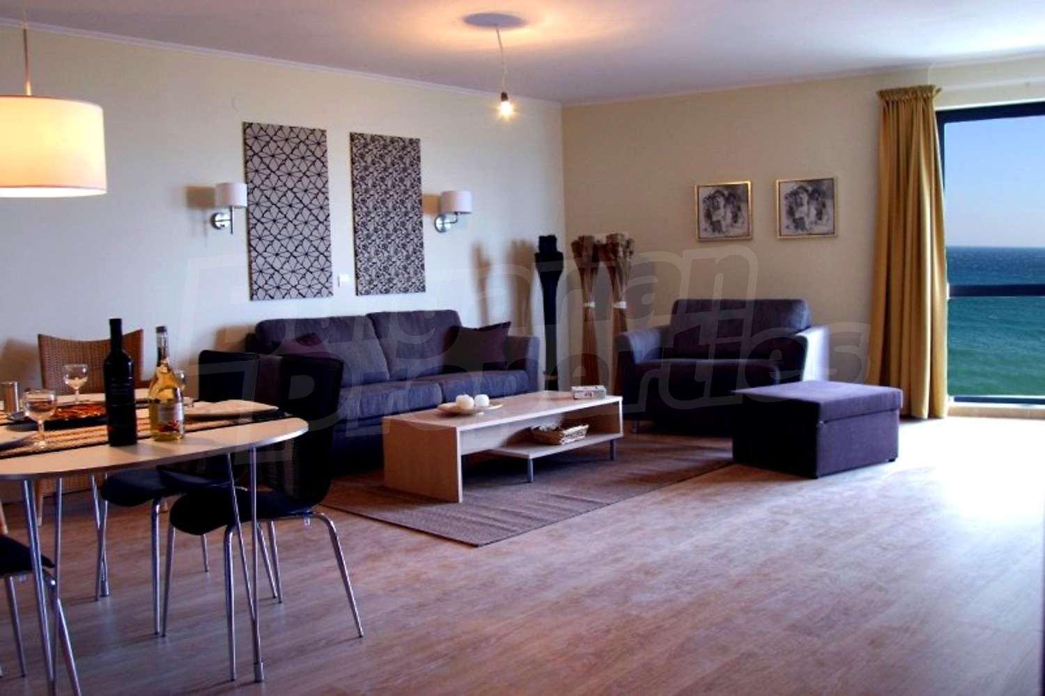 Gallery Picture 4