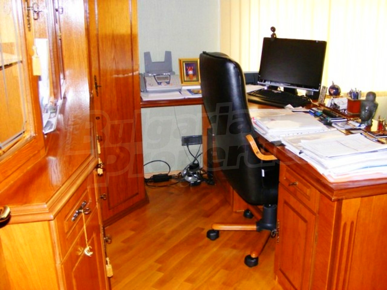 Gallery Picture 11
