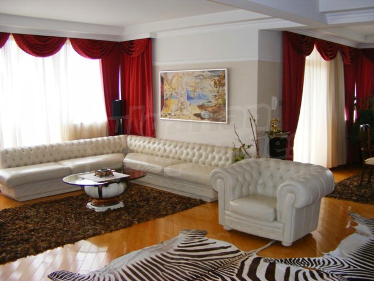 Gallery Picture 24