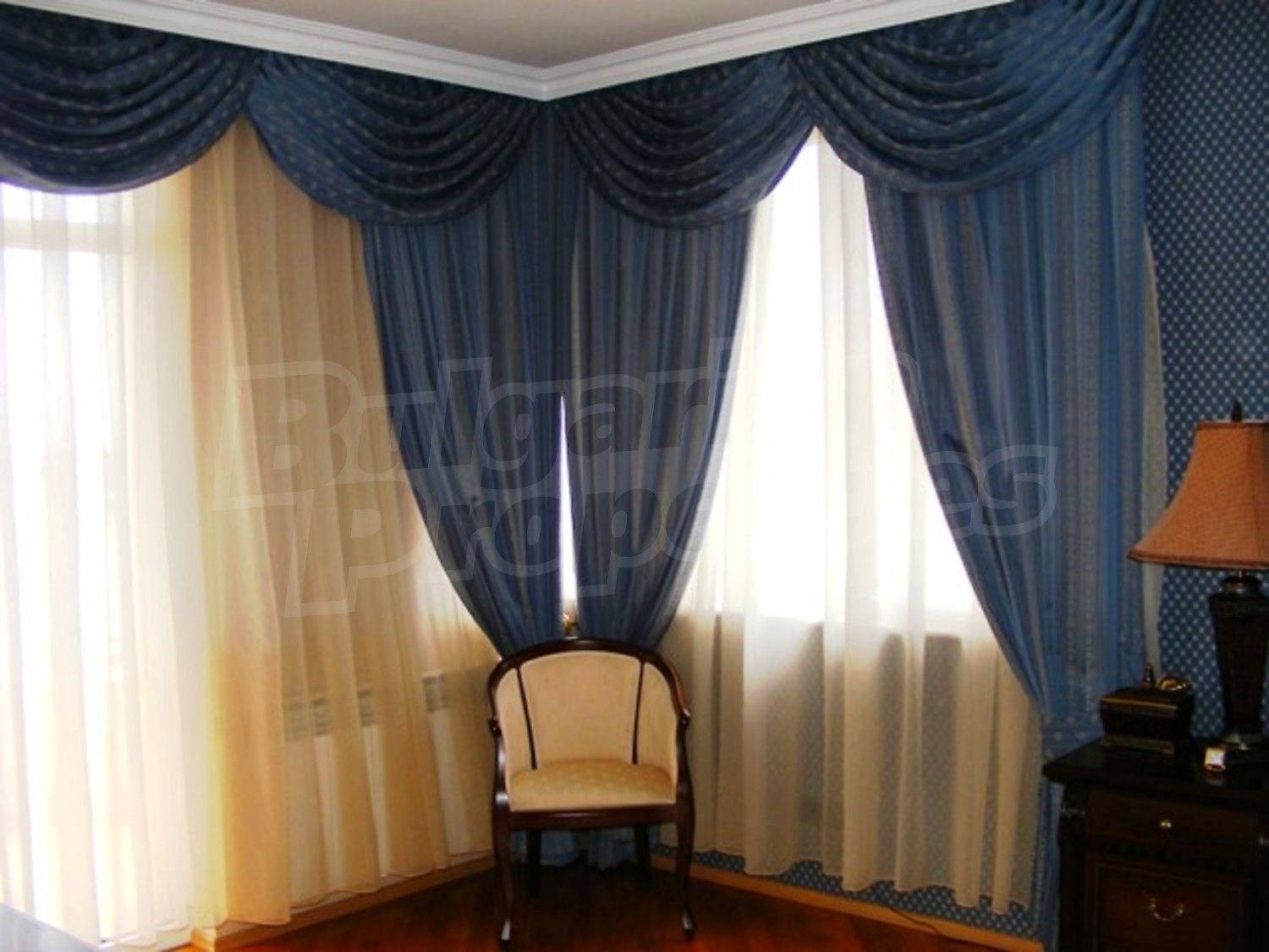 Gallery Picture 5