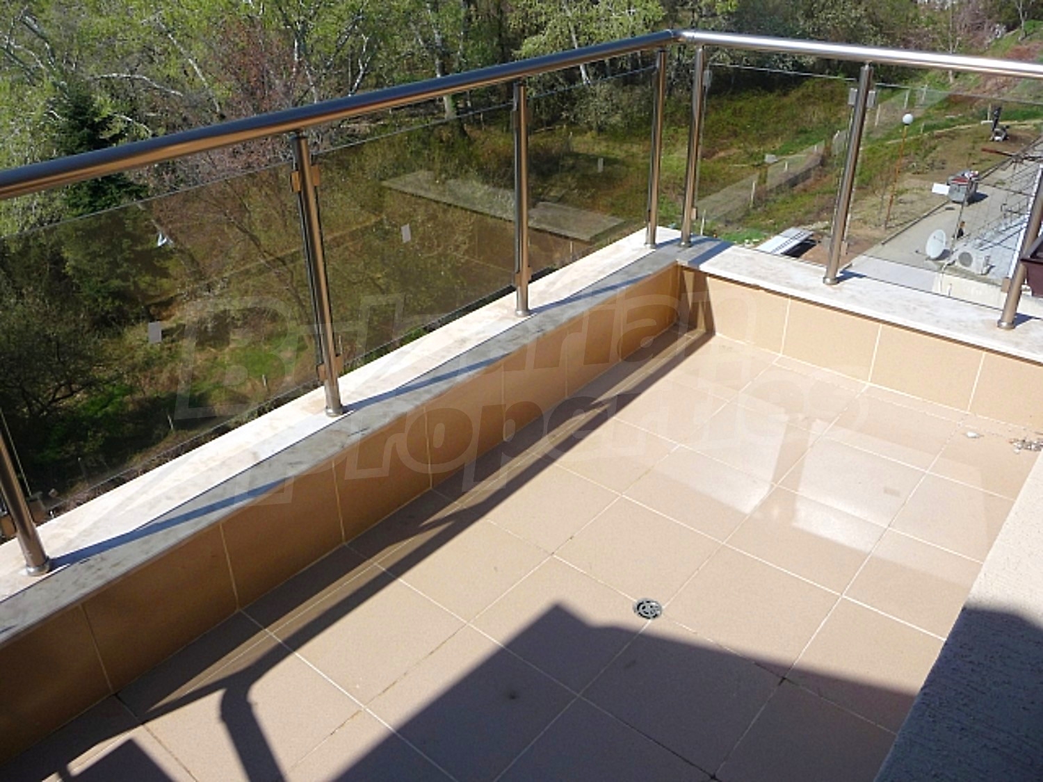 Gallery Picture 18