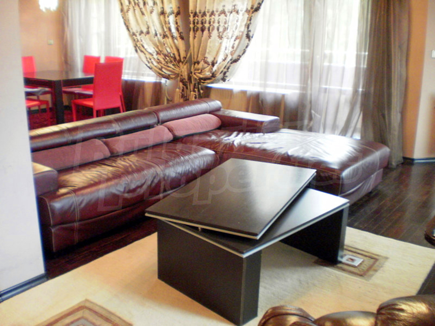 Gallery Picture 5