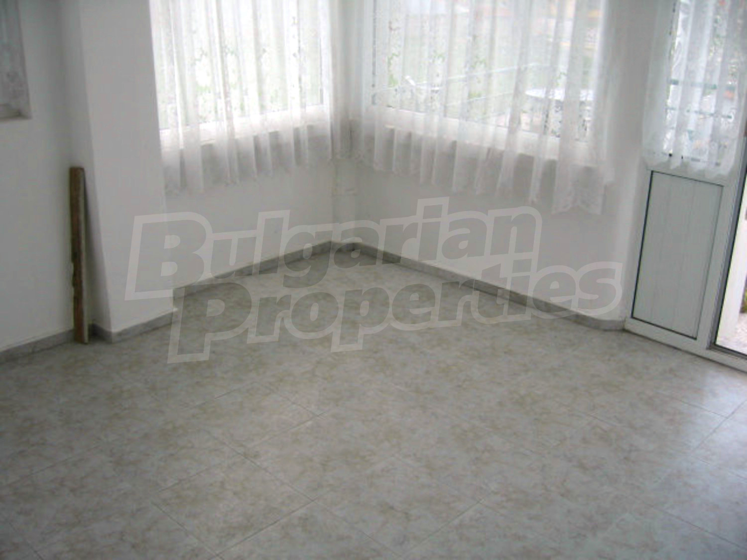 Gallery Picture 15