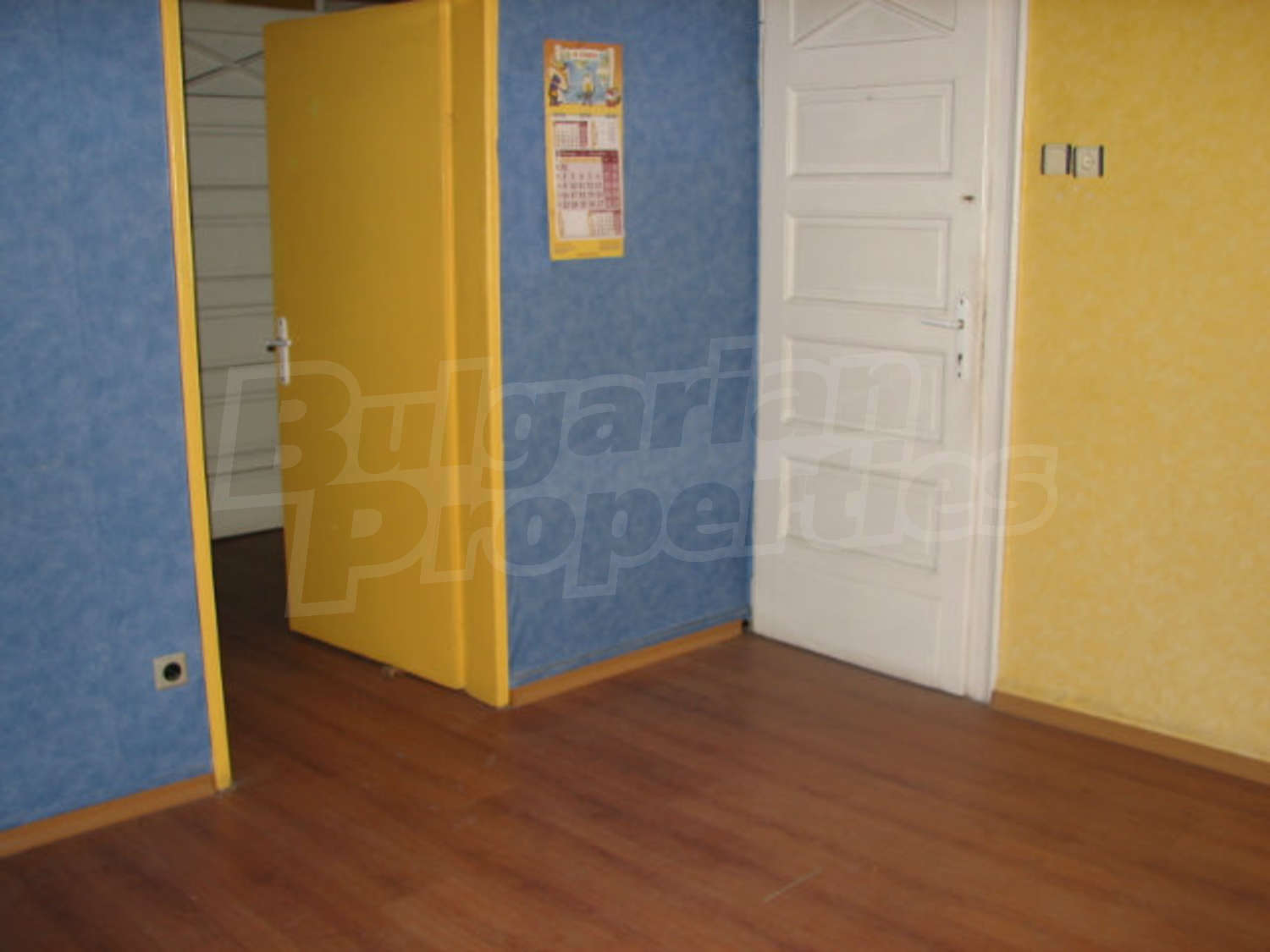 Gallery Picture 10