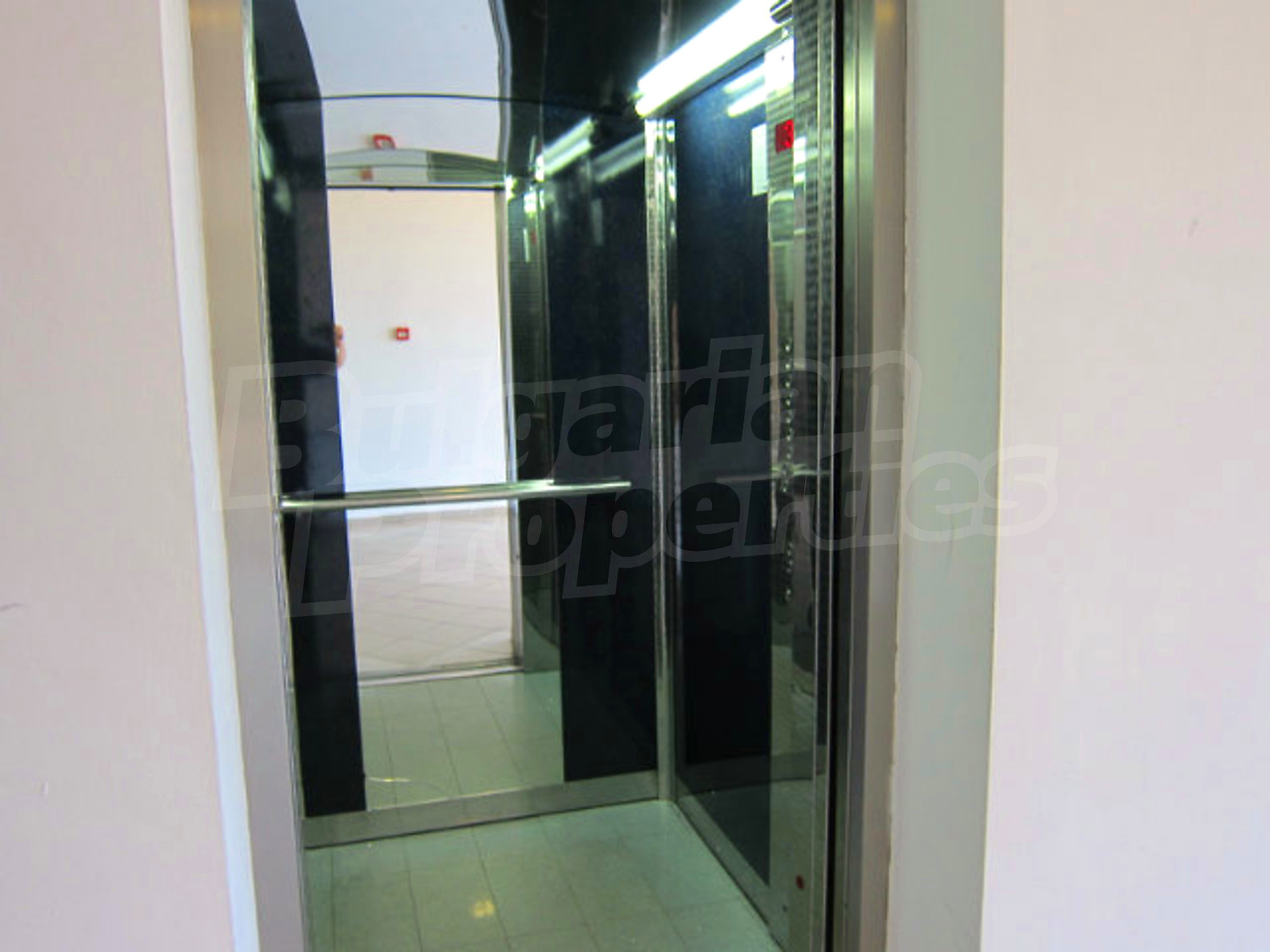 Gallery Picture 14