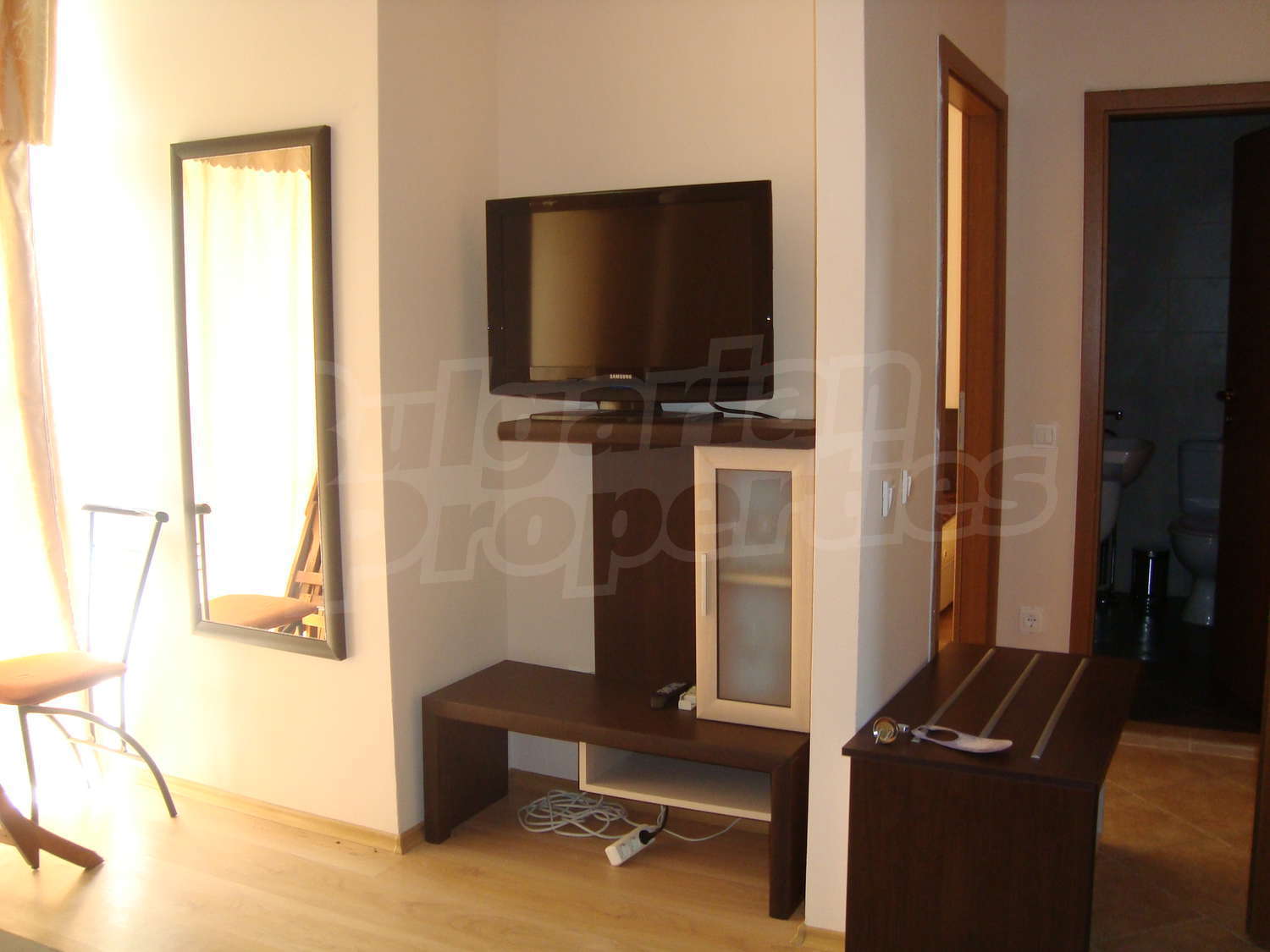 Gallery Picture 18