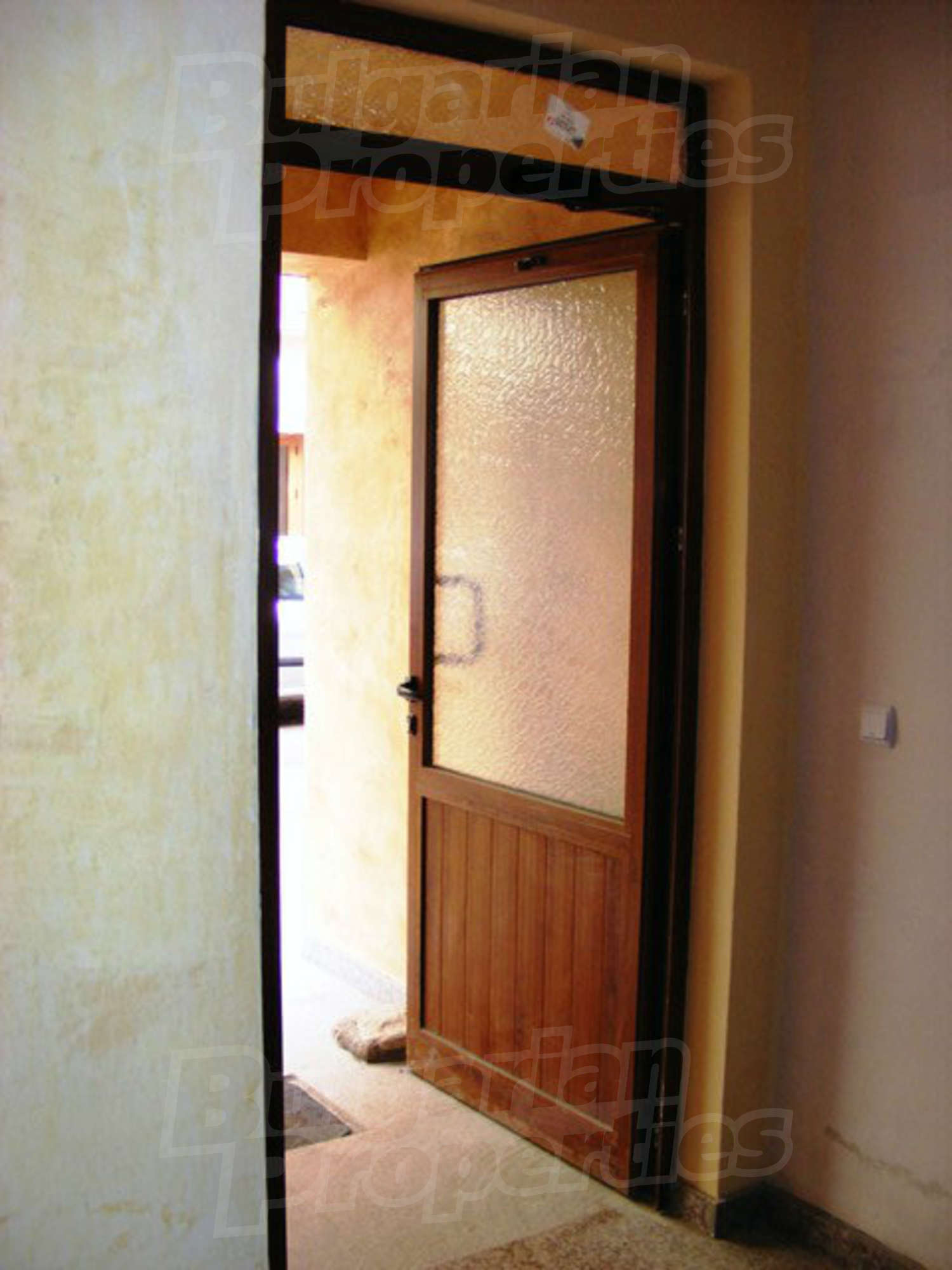 Gallery Picture 15