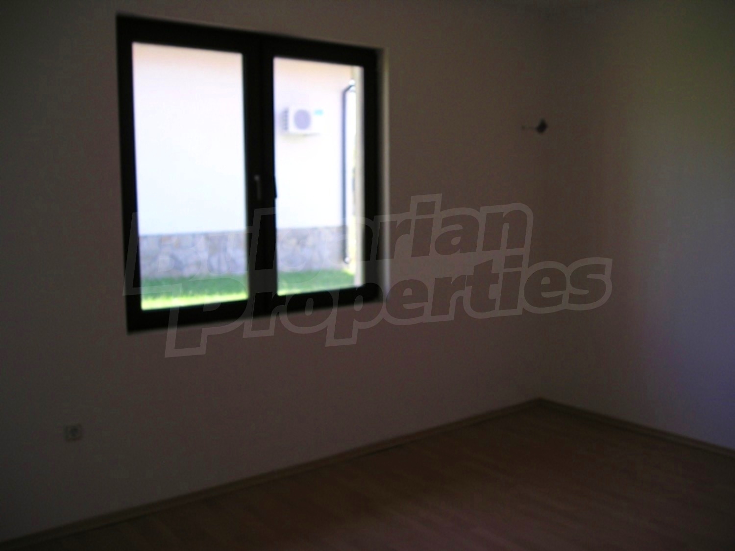Gallery Picture 17