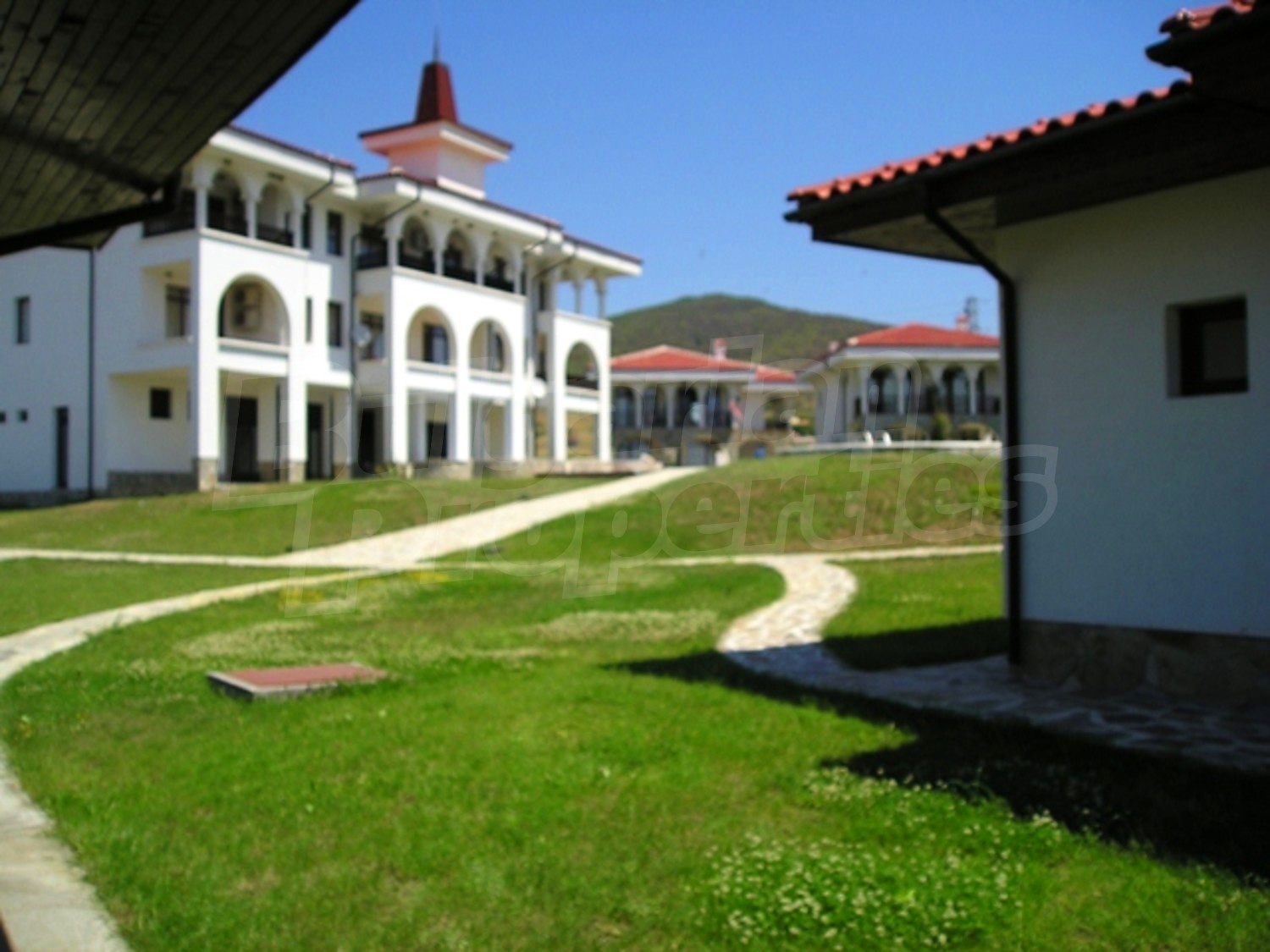 House for sale in Cherry hills in Kosharitsa, Bulgaria. Nice villa in