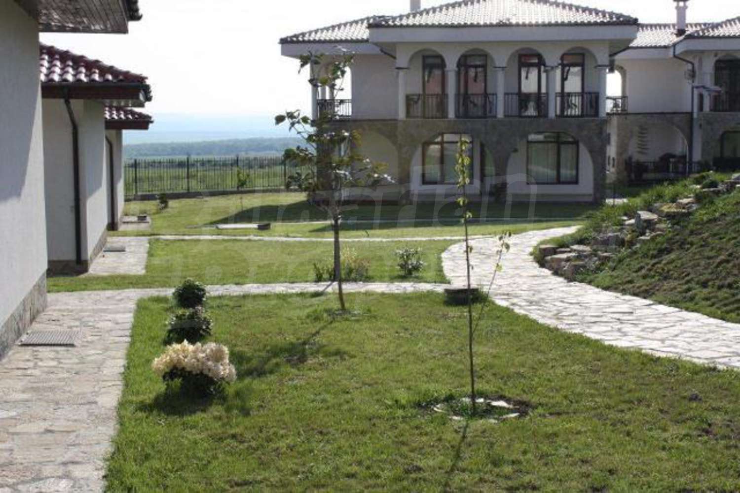 House for sale in Cherry hills in Kosharitsa, Bulgaria. Nice villa in