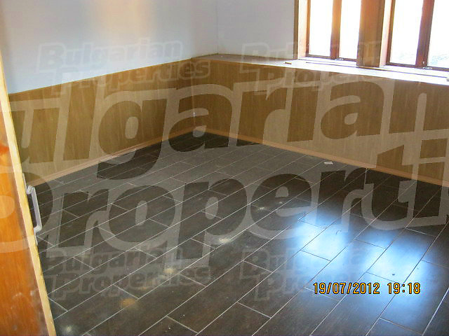 Gallery Picture 17
