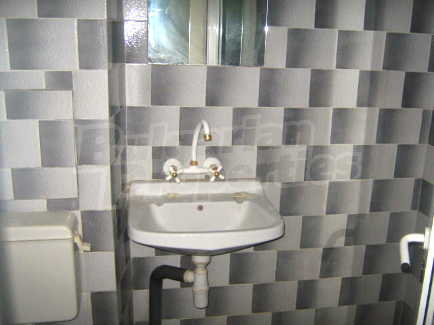 Gallery Picture 5