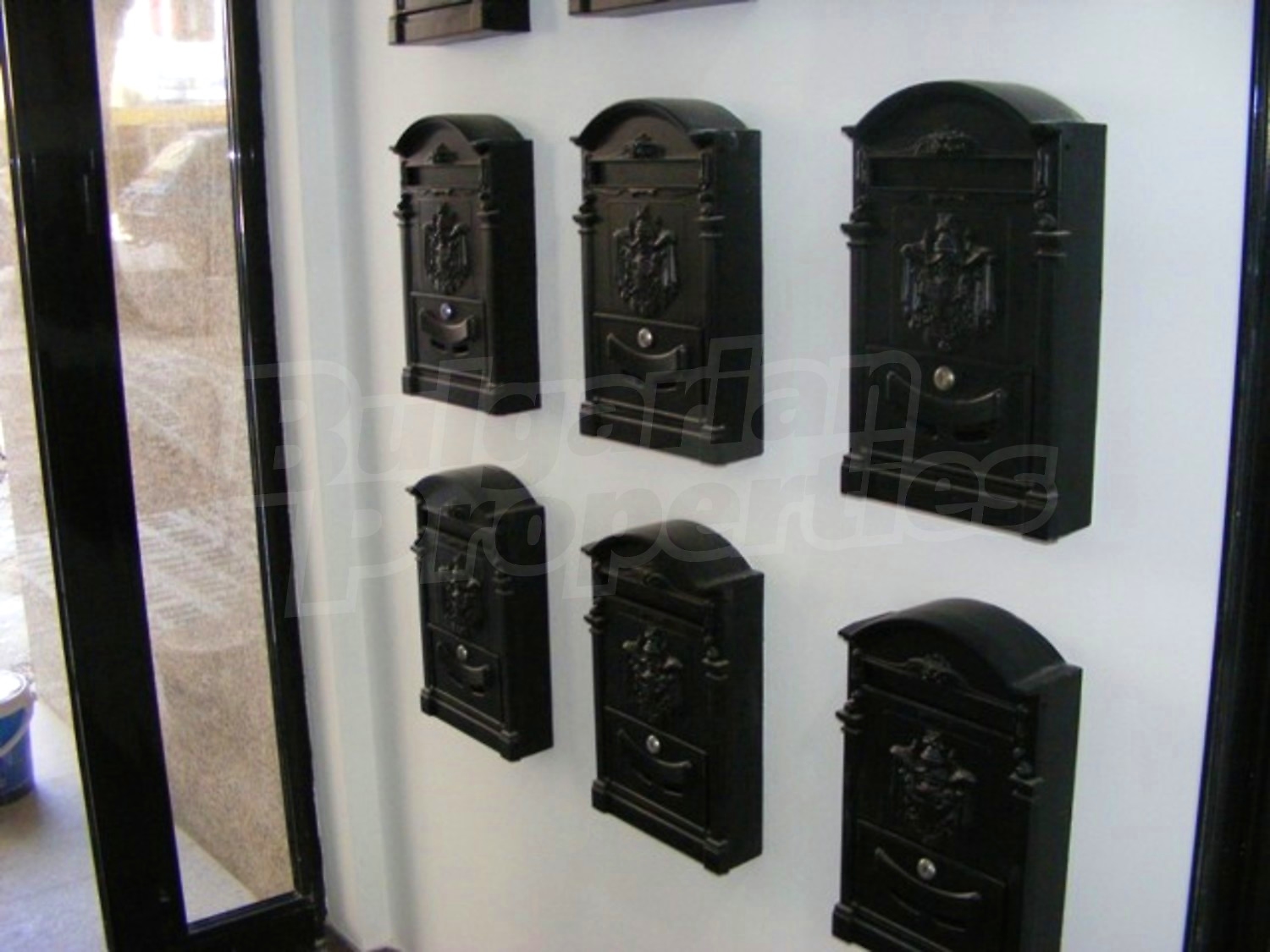 Gallery Picture 33
