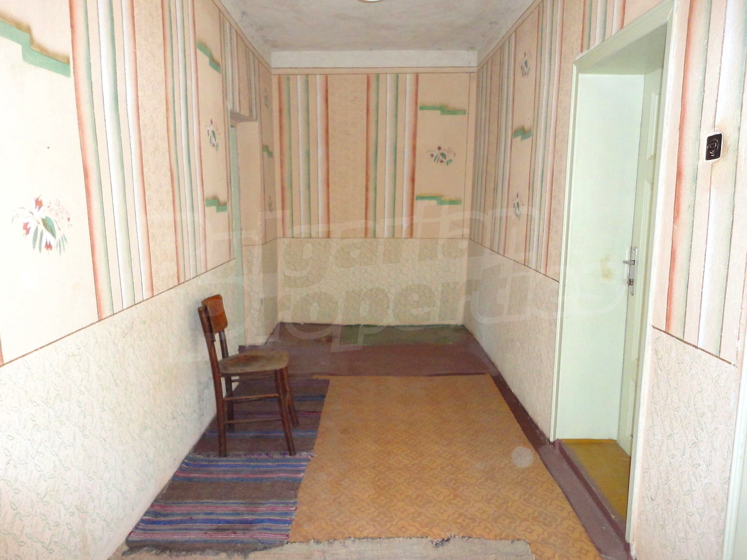 Gallery Picture 8
