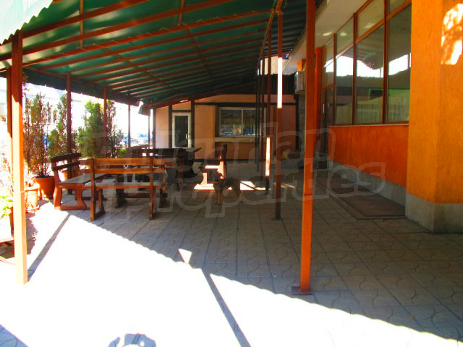 Gallery Picture 2