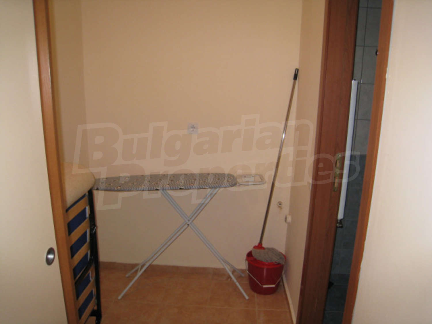 Gallery Picture 13