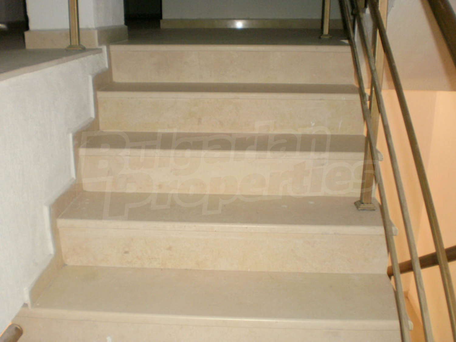 Gallery Picture 3