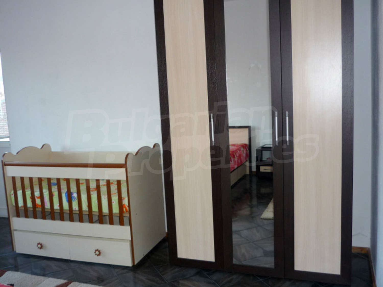 Gallery Picture 8