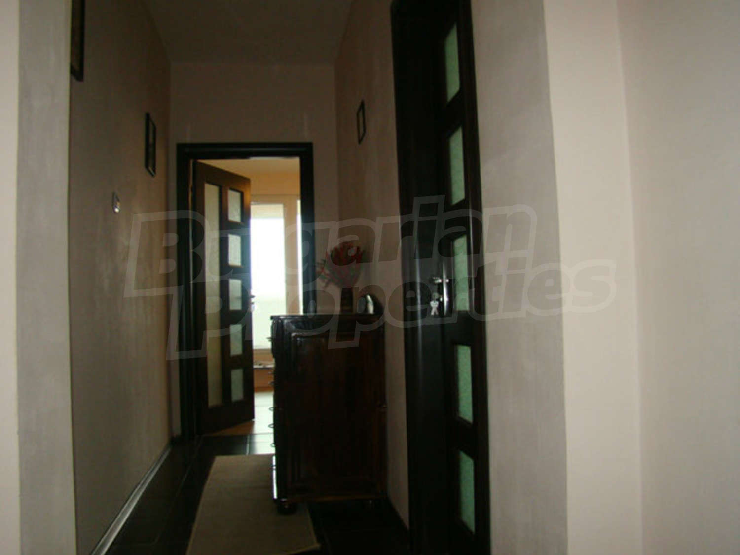 Gallery Picture 32