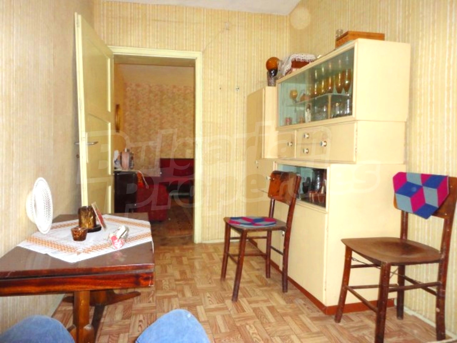 Gallery Picture 33