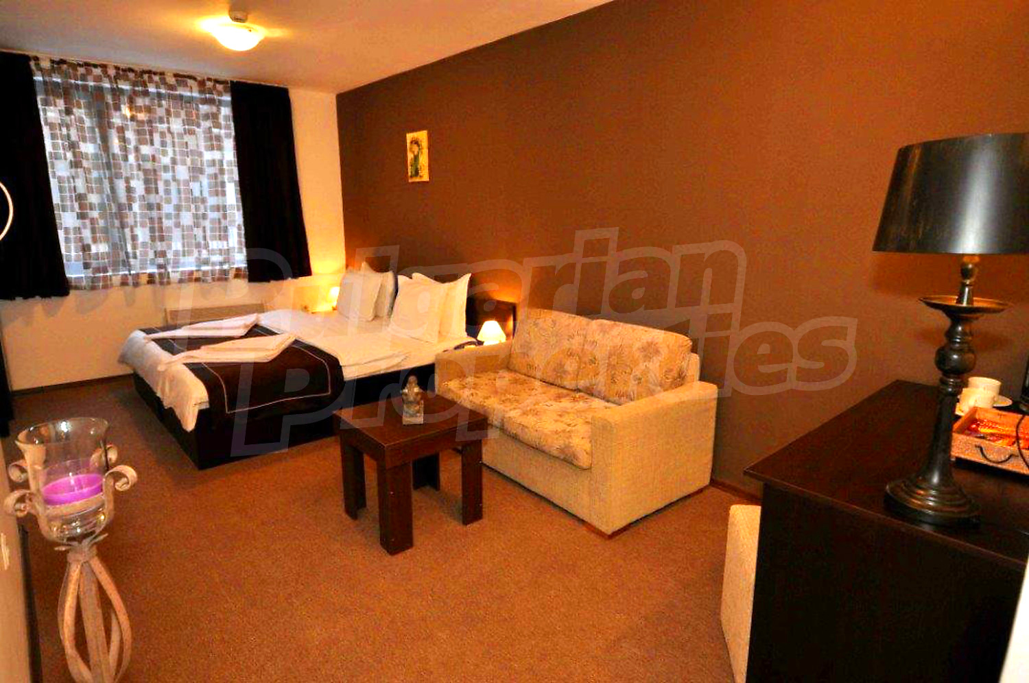 Gallery Picture 23