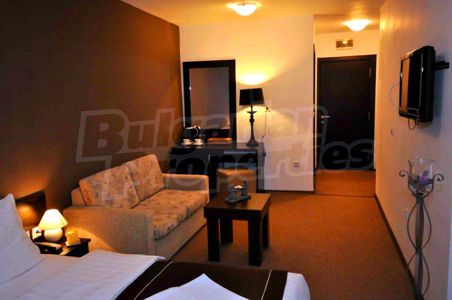 Gallery Picture 25