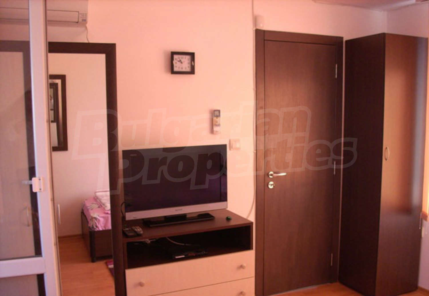 Gallery Picture 5