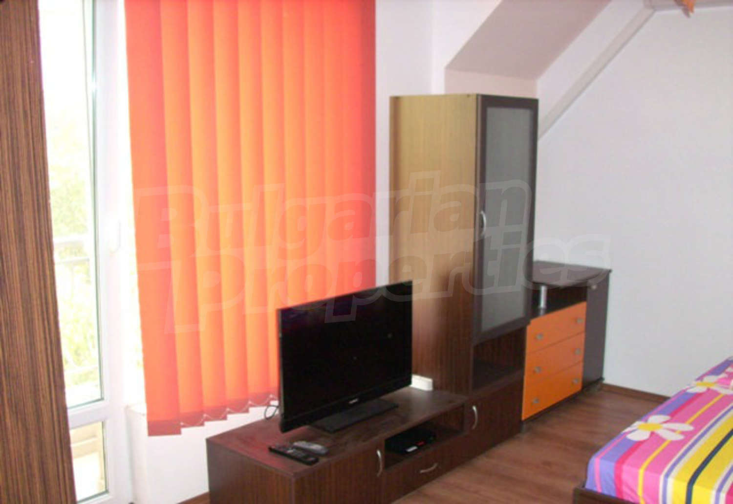 Gallery Picture 6