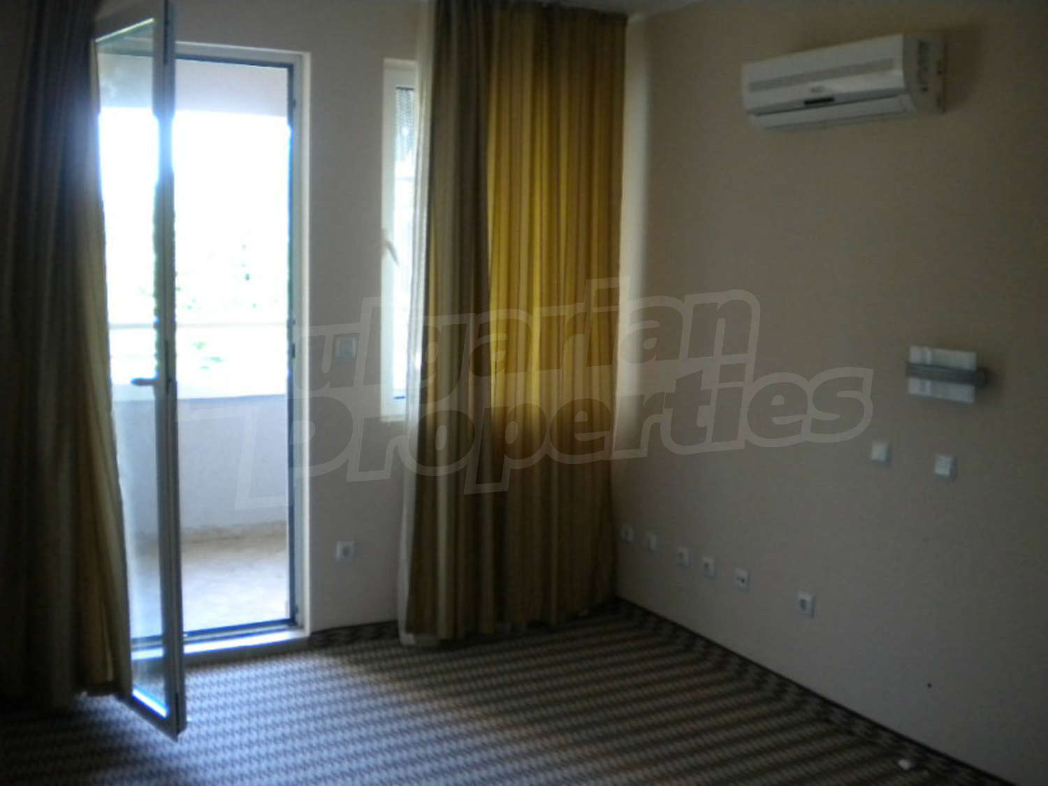 Gallery Picture 11