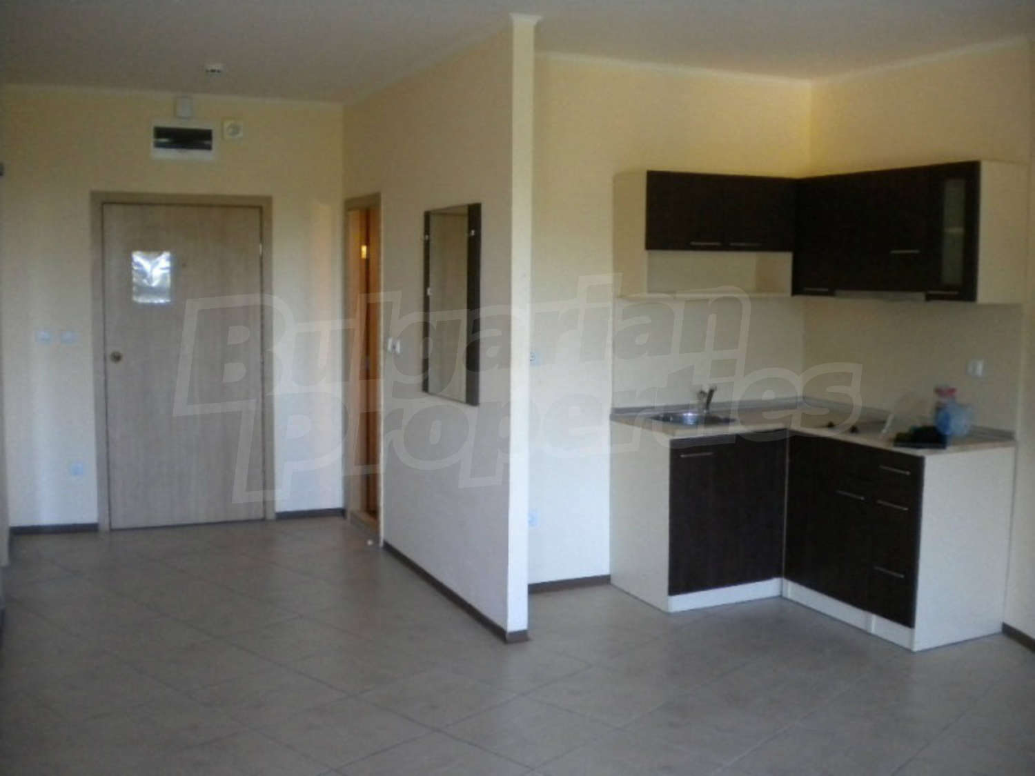 Gallery Picture 6